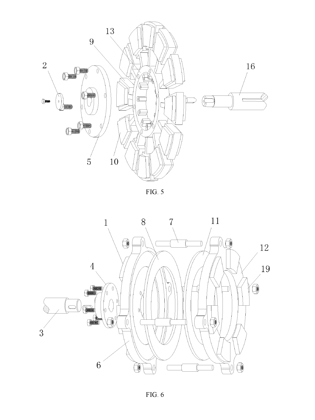 Variable-speed magnetic coupling having radially movable magnet