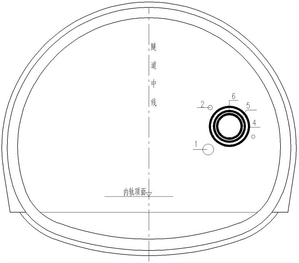 Multilayer Casing Rescue System and Implementation Method for Collapsed Tunnel Engineering