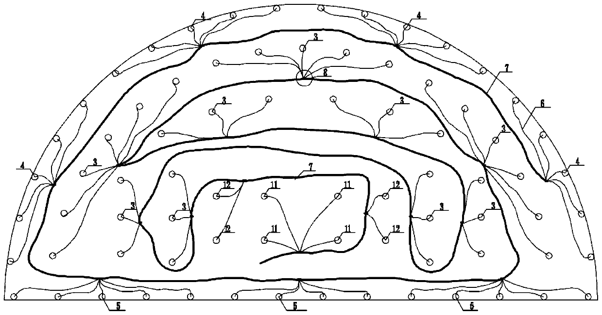 Hole-outside micro-differential networked construction method for reducing blasting vibration in tunnel excavation