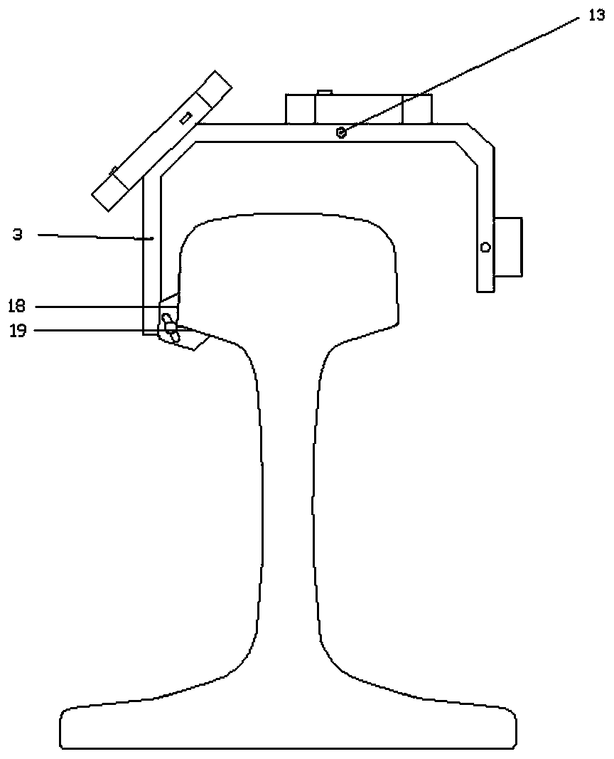 Non-contact rail wear detector, and wear detection method
