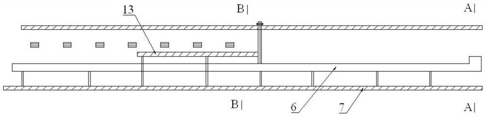 Discharging device of shaft furnace