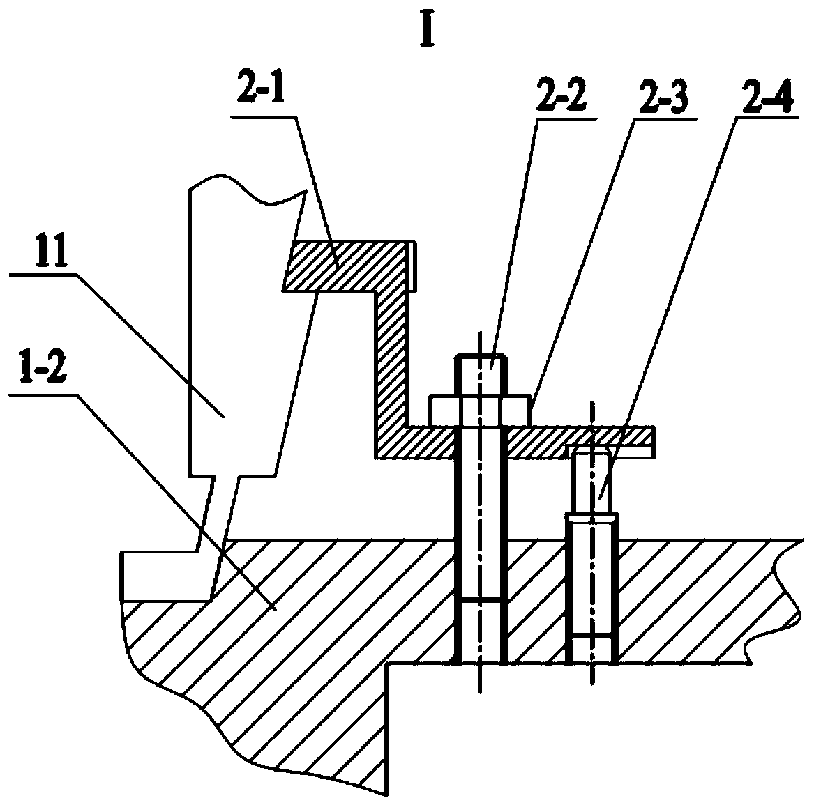 Synchronous telescopic adaptive multi-point support fixture for processing of annular thin-wall workpieces