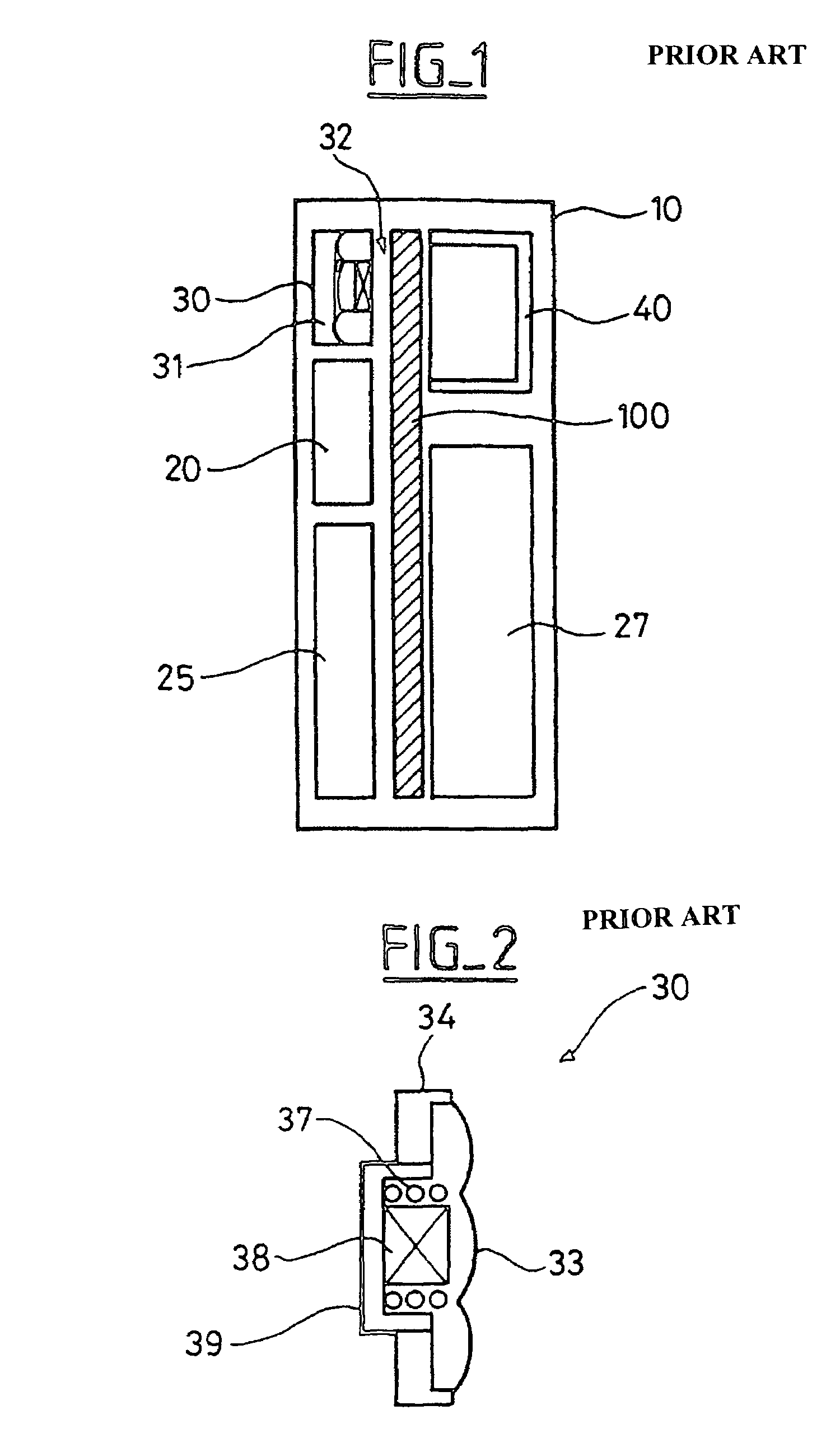 Structural arrangement for a radio communication terminal incorporating a loudspeaker and an earpiece