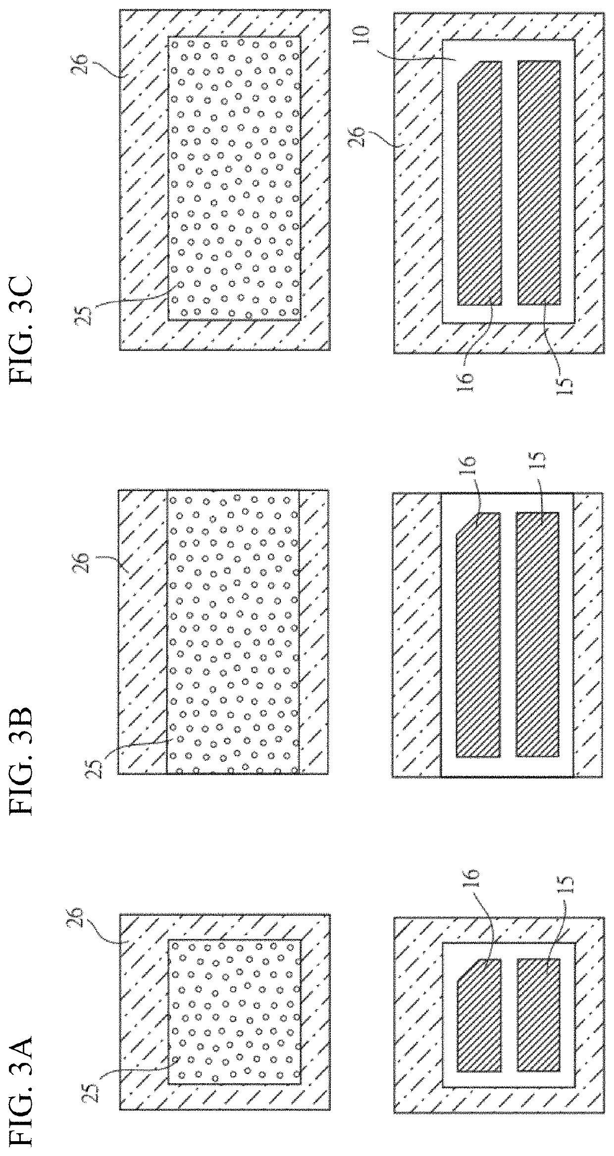Chip-scale packaging light-emitting device with electrode polarity identifier and method of manufacturing the same