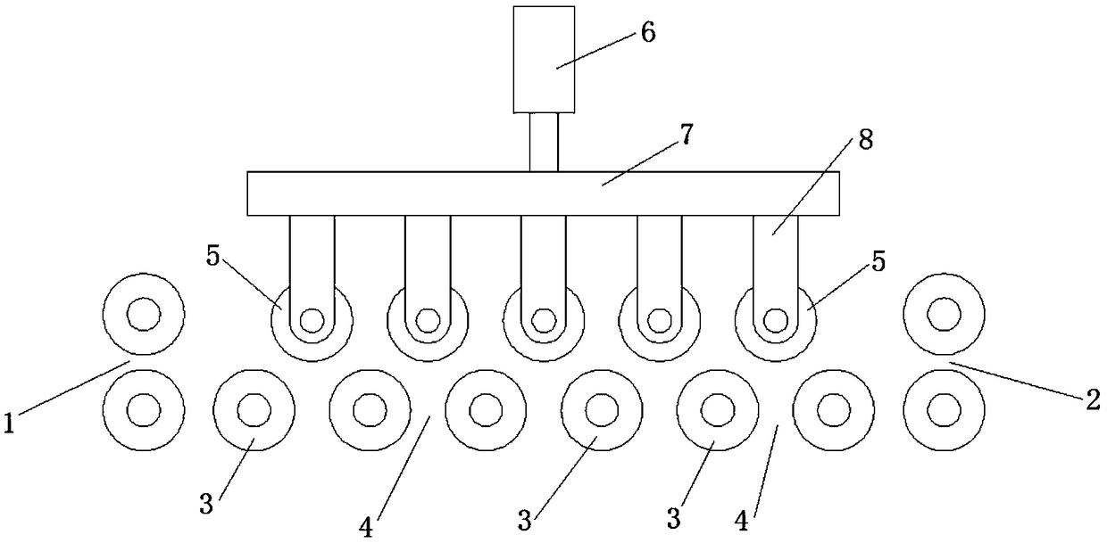 Transmission type squeeze-dewatering device