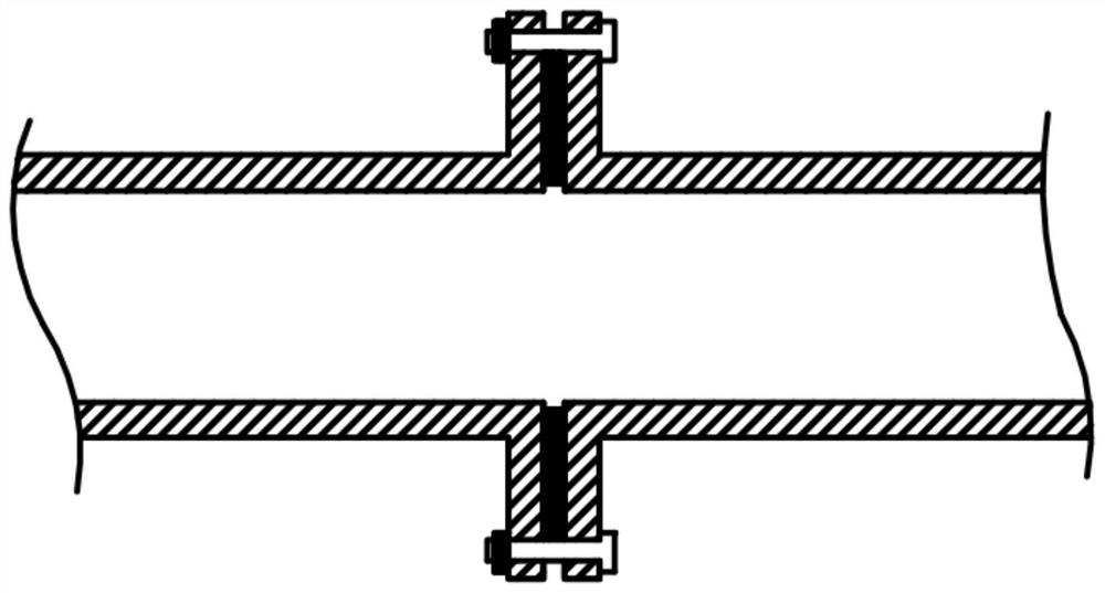 A natural gas pipeline with a flange sealing joint and its installation method