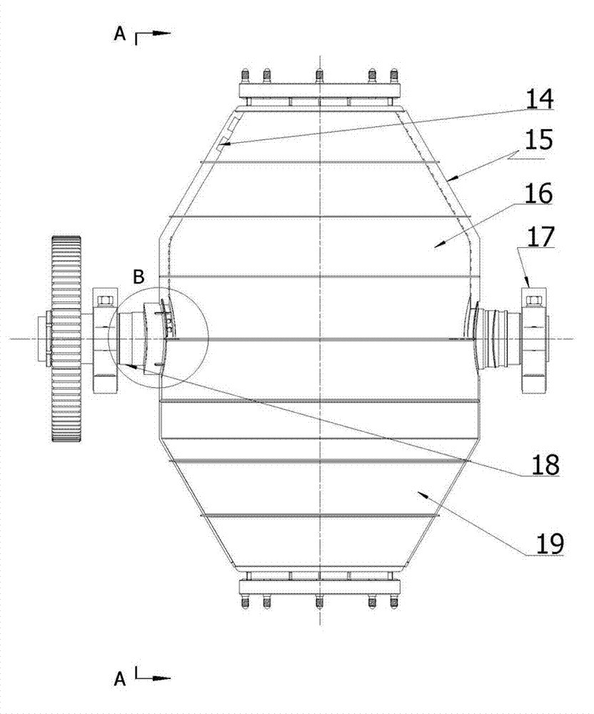 Four-channel rotating jacket