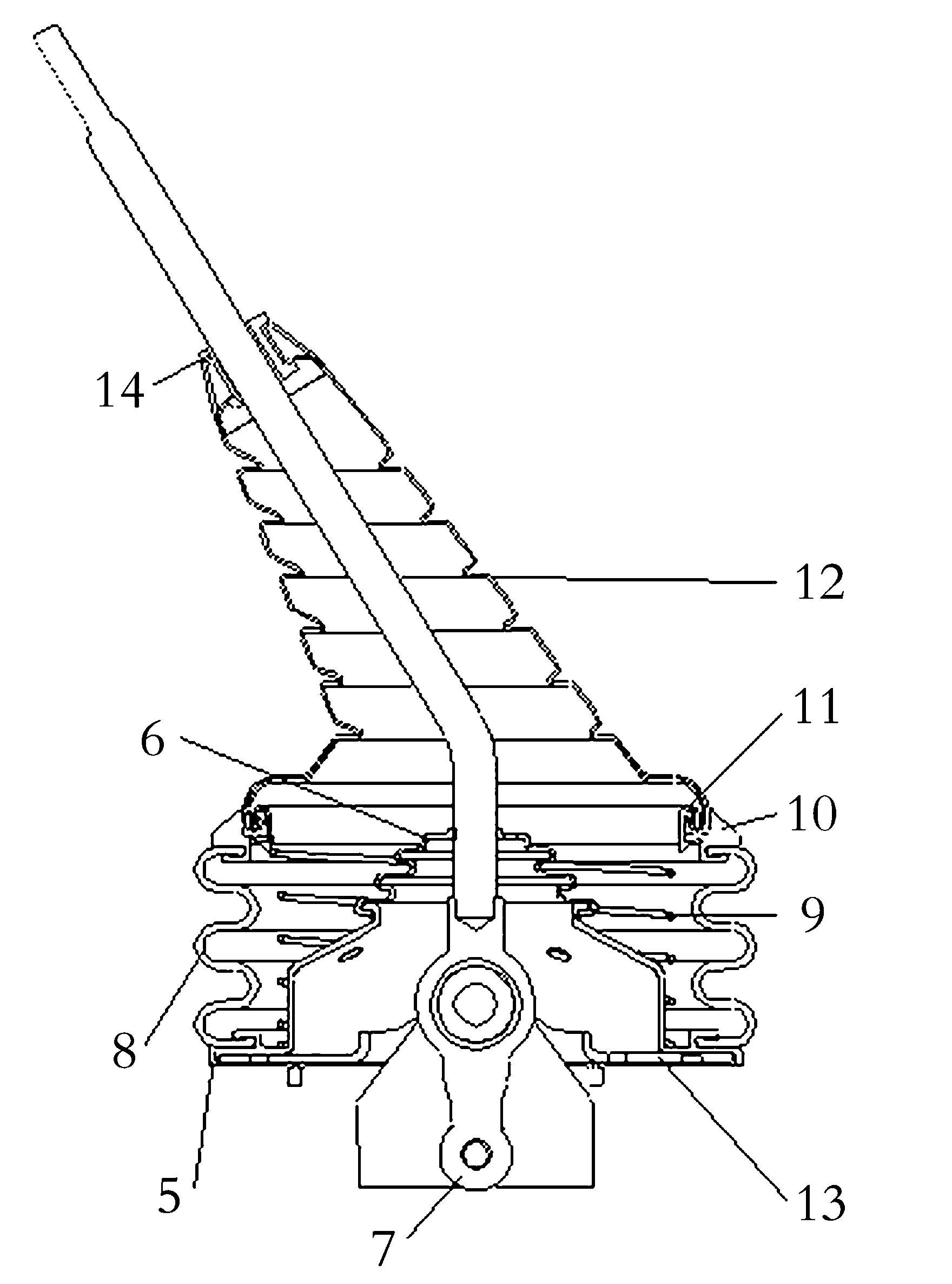 Shift handling mechanism with clearance automatic compensating device