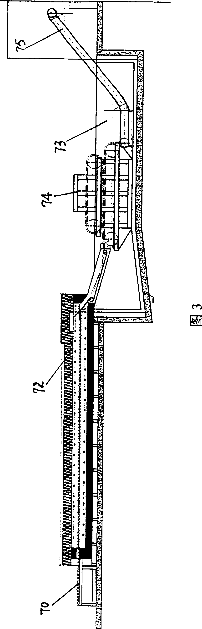 Deformation controlling method for sheet material in continuous heat treatment