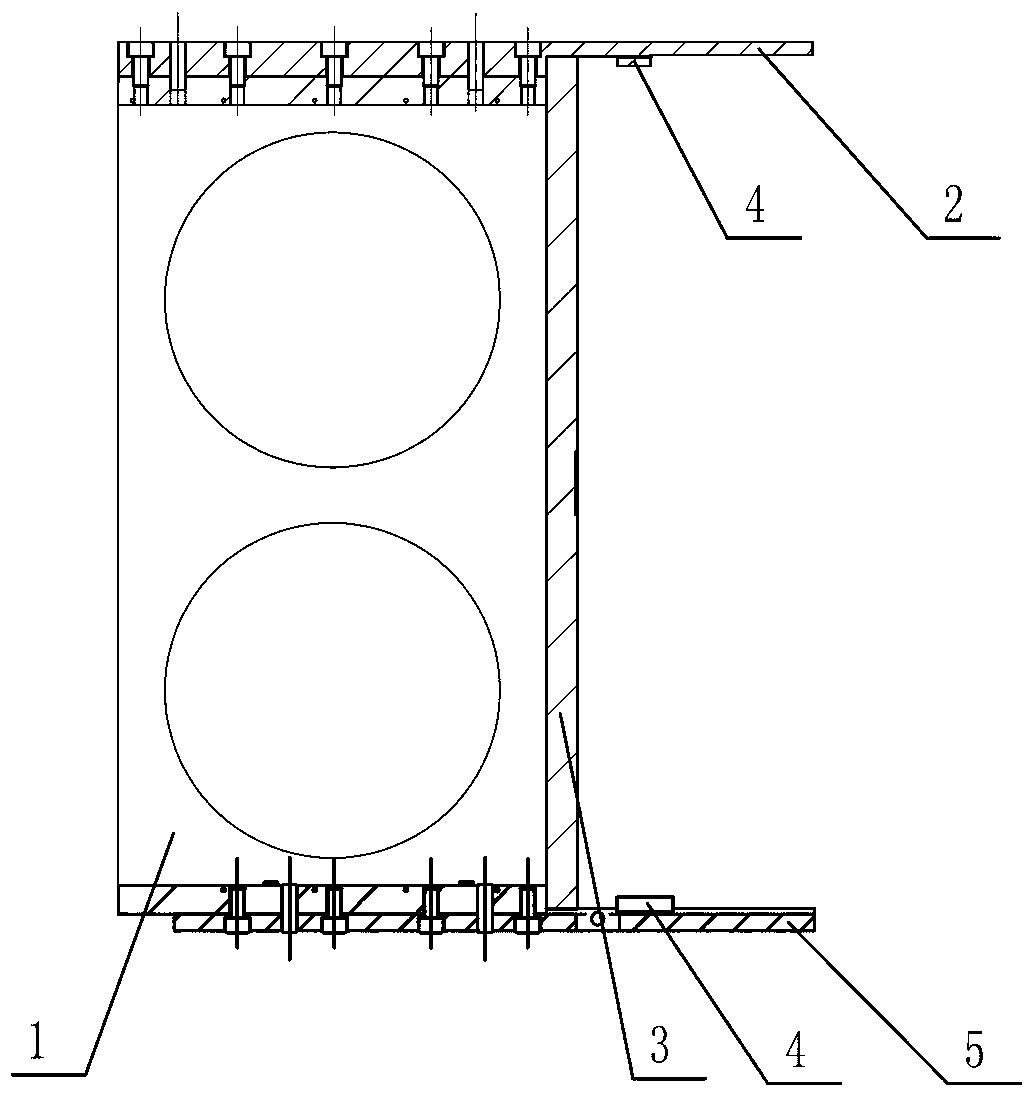 High-flux large-aperture high-precision wedge-shaped lens focusing device and five degrees-of-freedom adjustment method