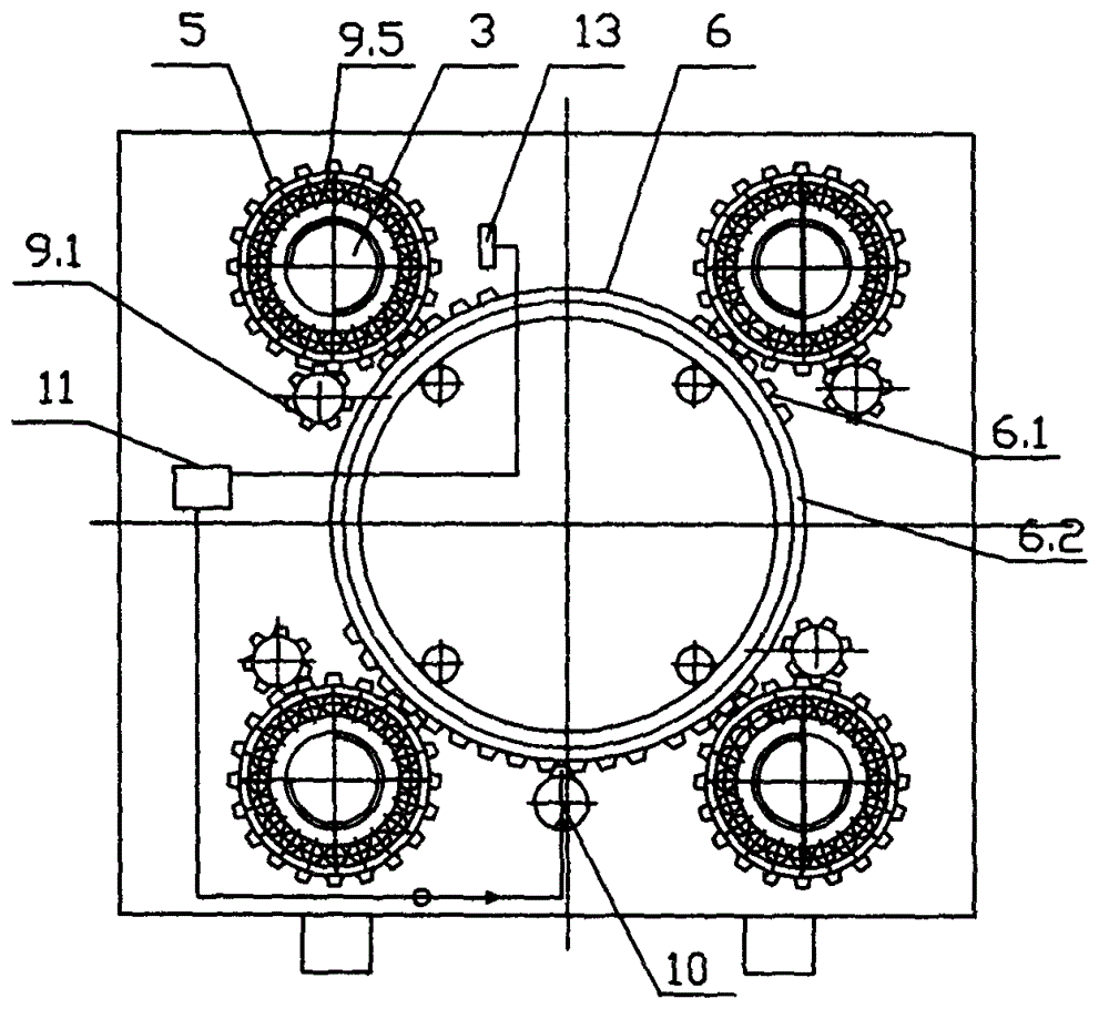 Mold closing mechanism of self-locking type two-plate machine