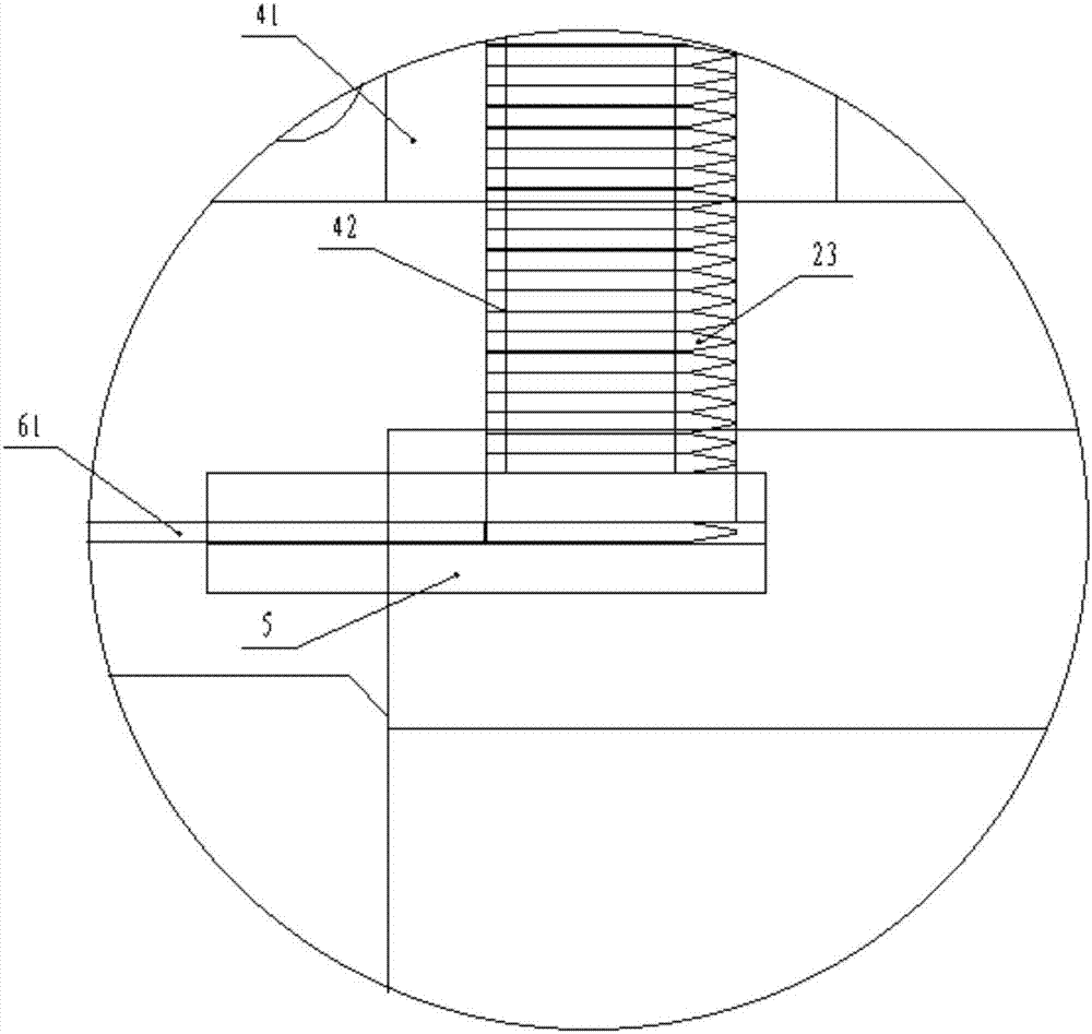Automatic processing assembling device for screwdriver