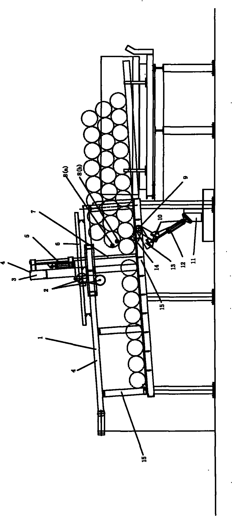 A metal bar conveying device and its application method