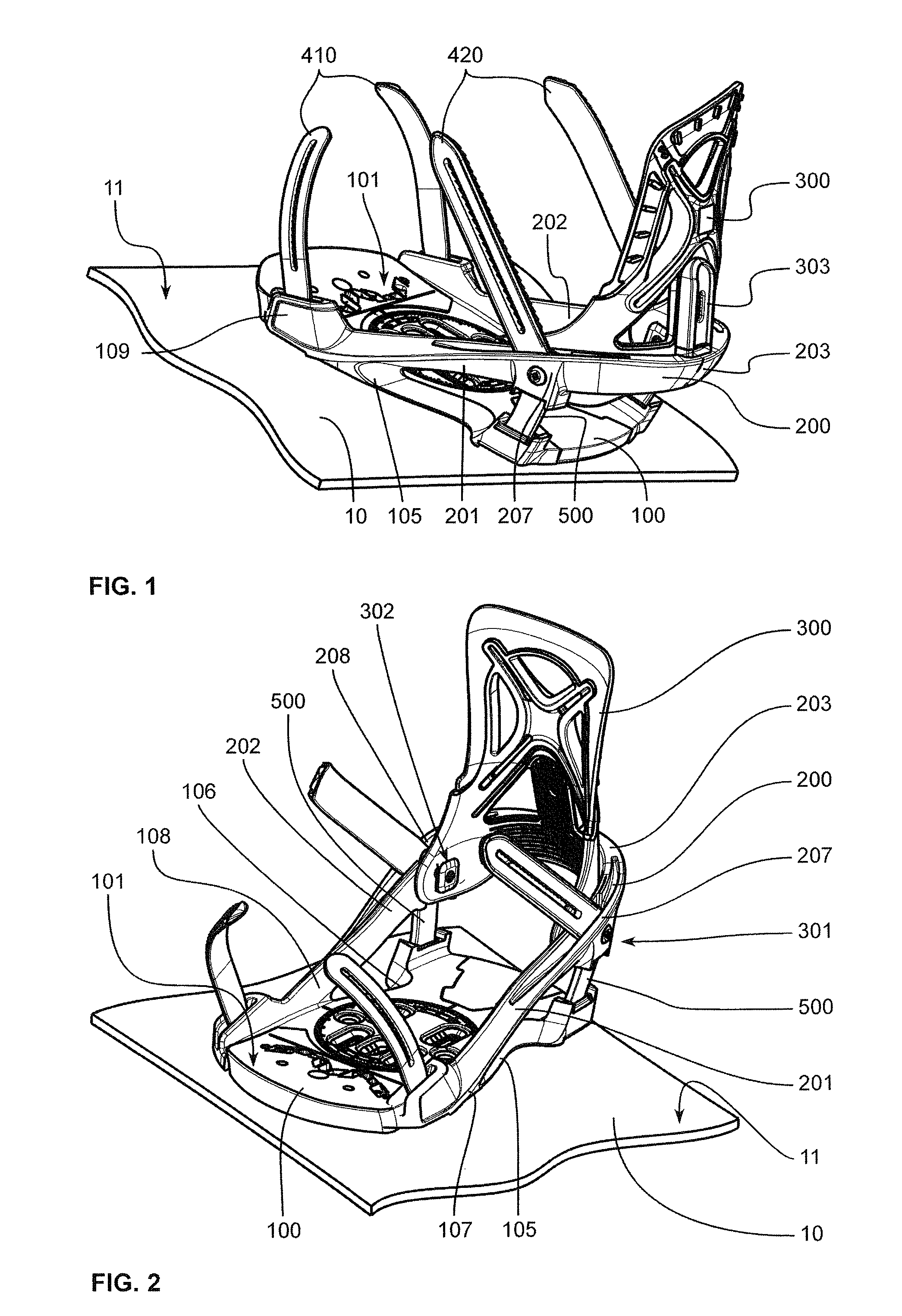 Device for receiving a boot on a gliding apparatus