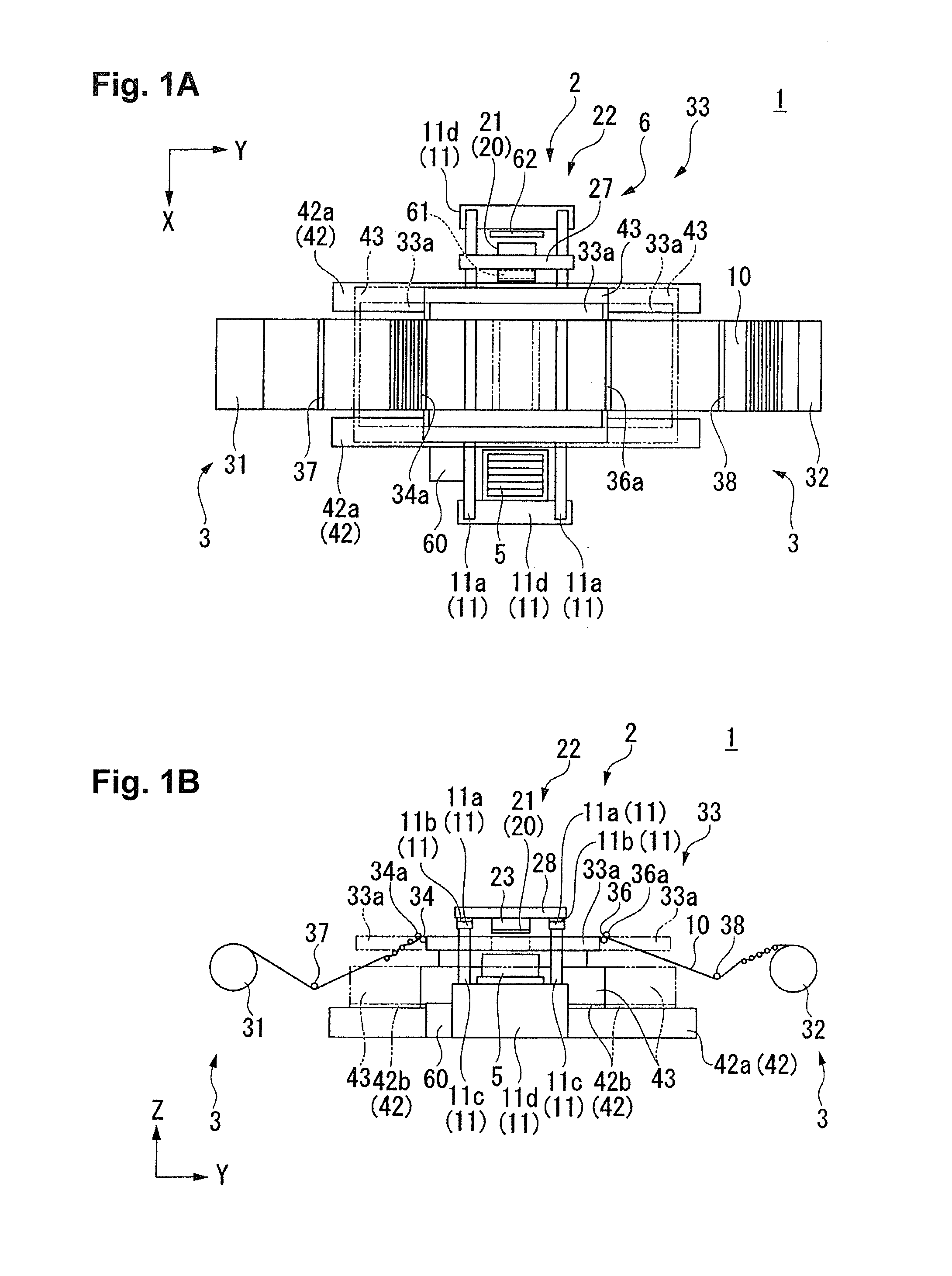 Liquid droplet ejecting apparatus and liquid droplet ejecting method