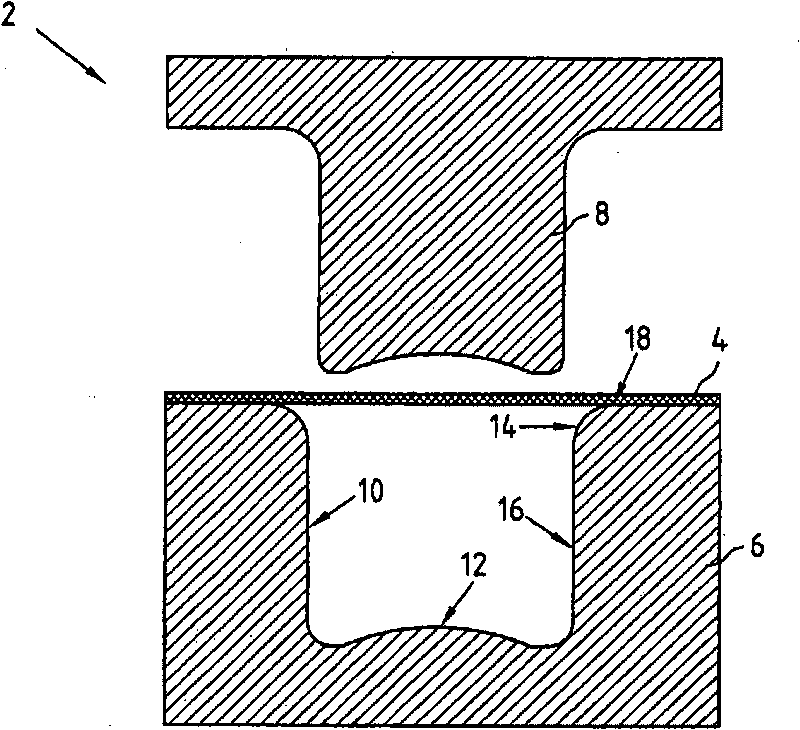 Method and device for producing highly dimensionally accurate flanged half shells