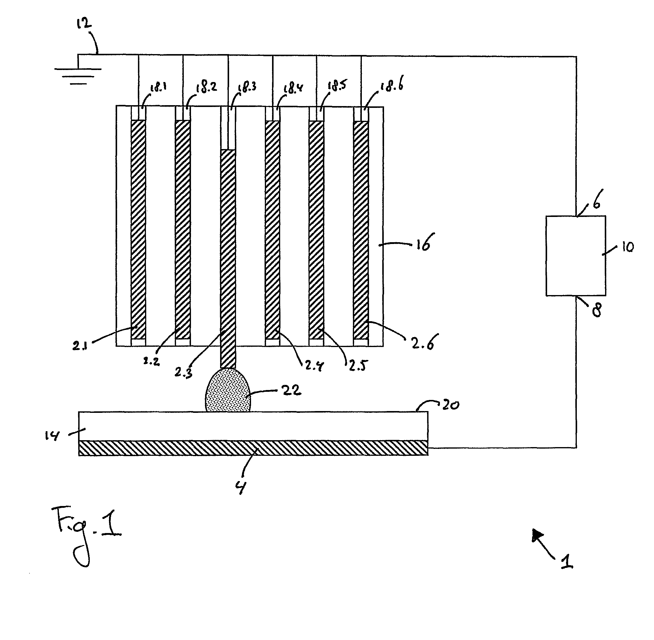 Device for generating a plasma discharge for patterning the surface of a substrate