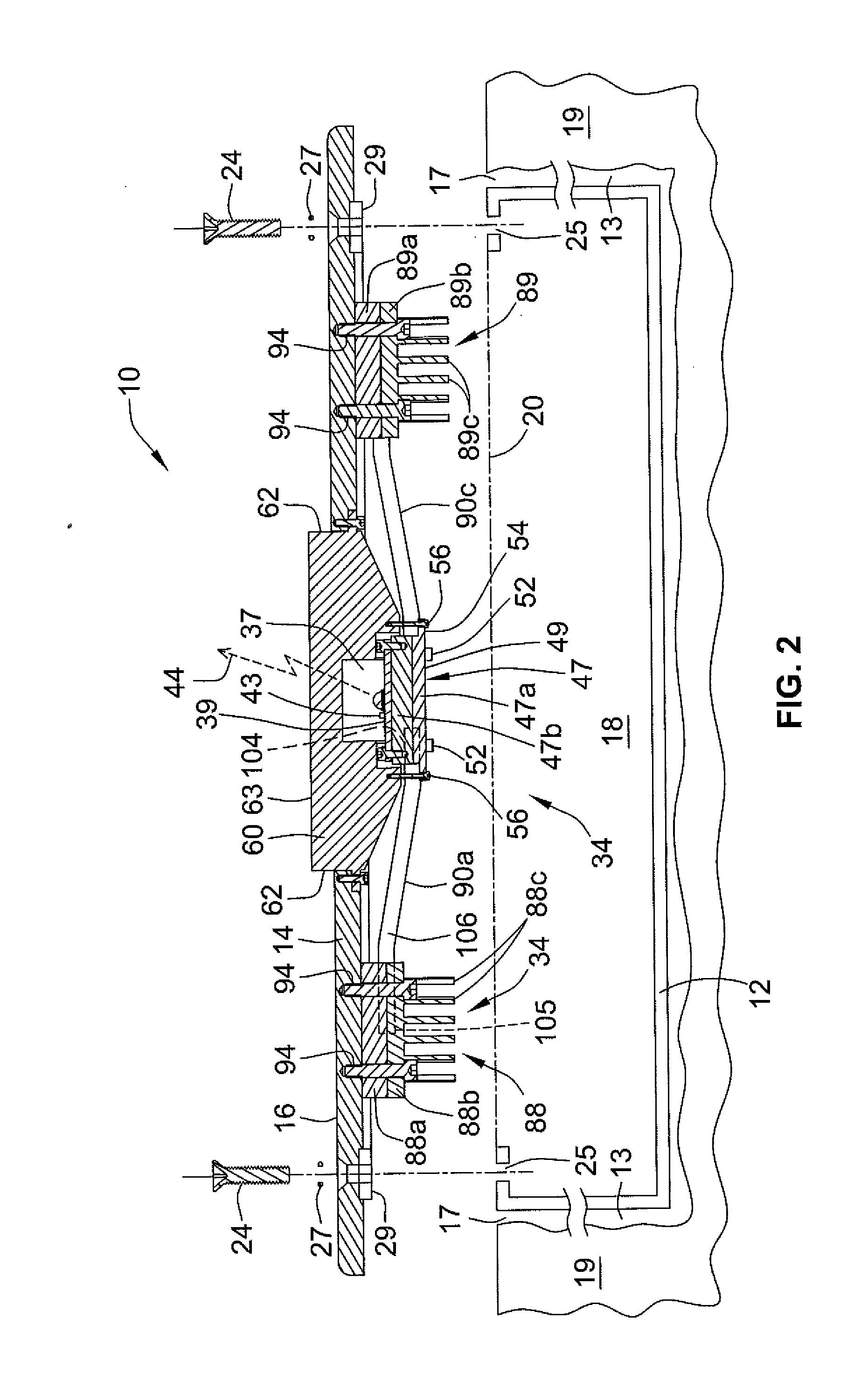 Thermally managed LED recessed lighting apparatus