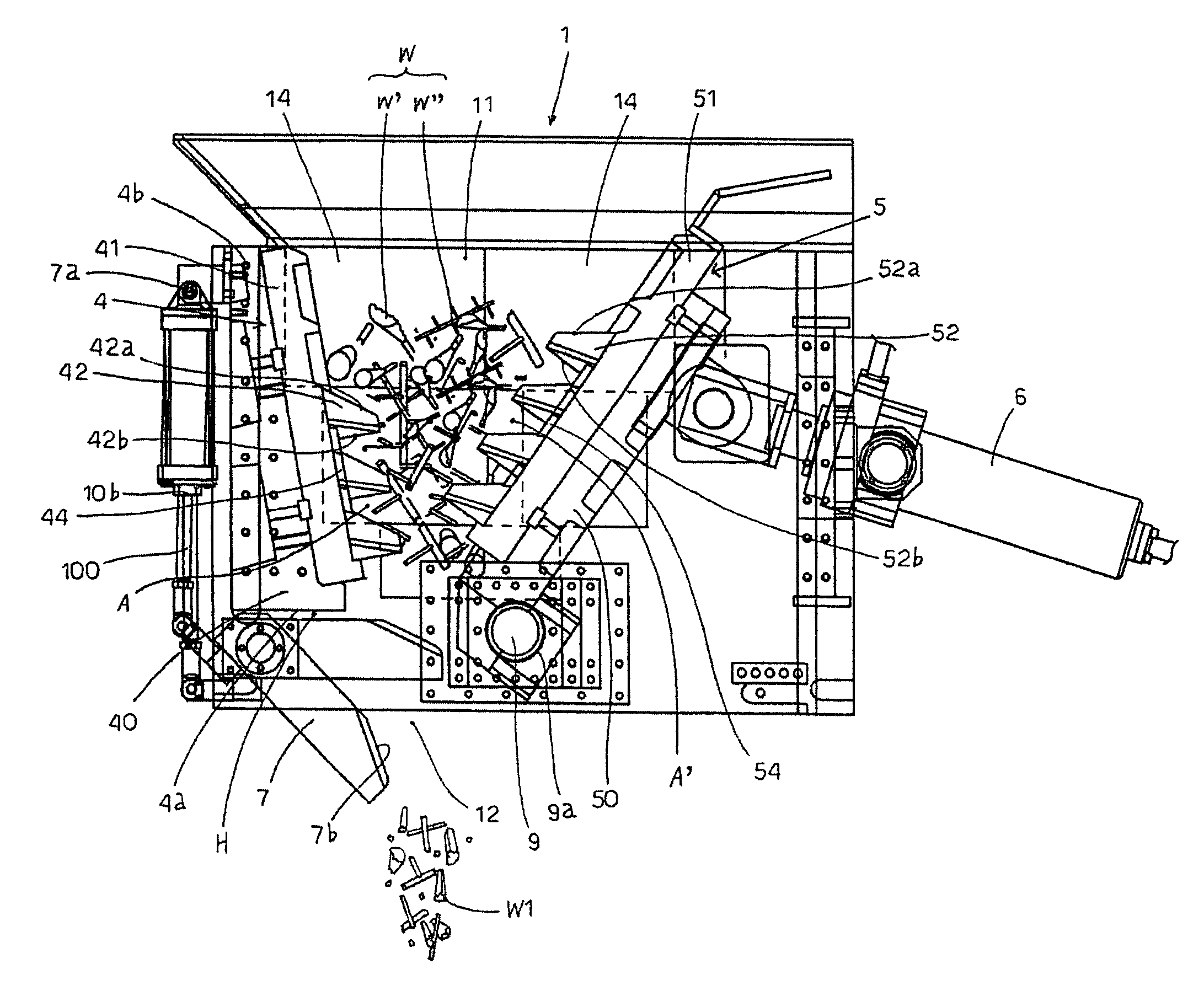 Other side tool support base and/or other side tool post mounted to casting breaking apparatus, and bearing of the other side tool support base