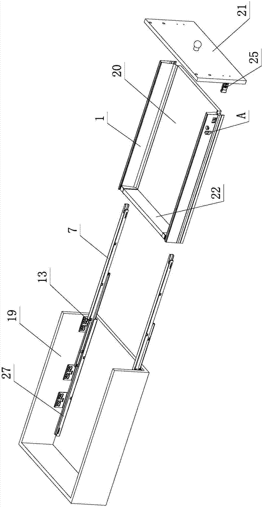 Stable connecting structure for furniture drawer and sliding rail