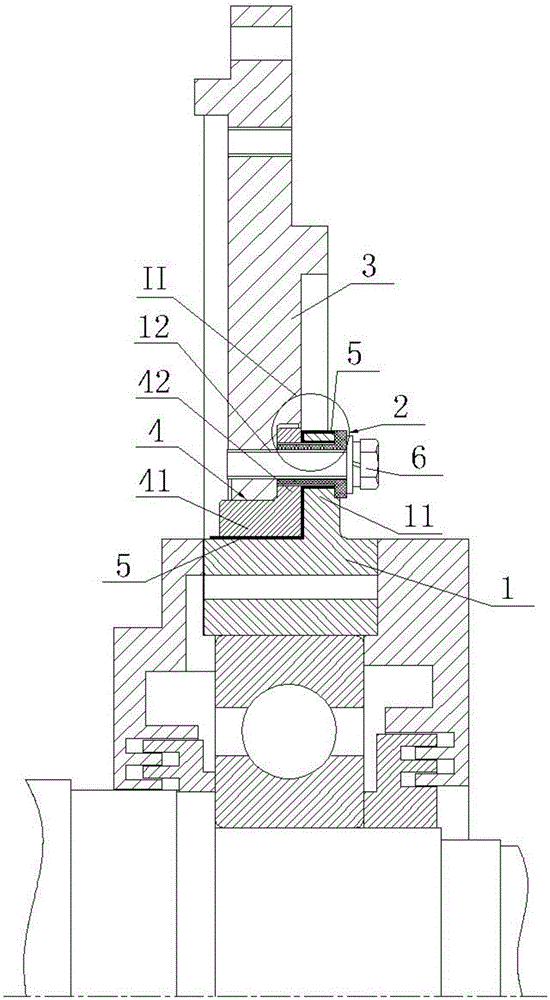 Engine and motor insulation end cover insulation structure