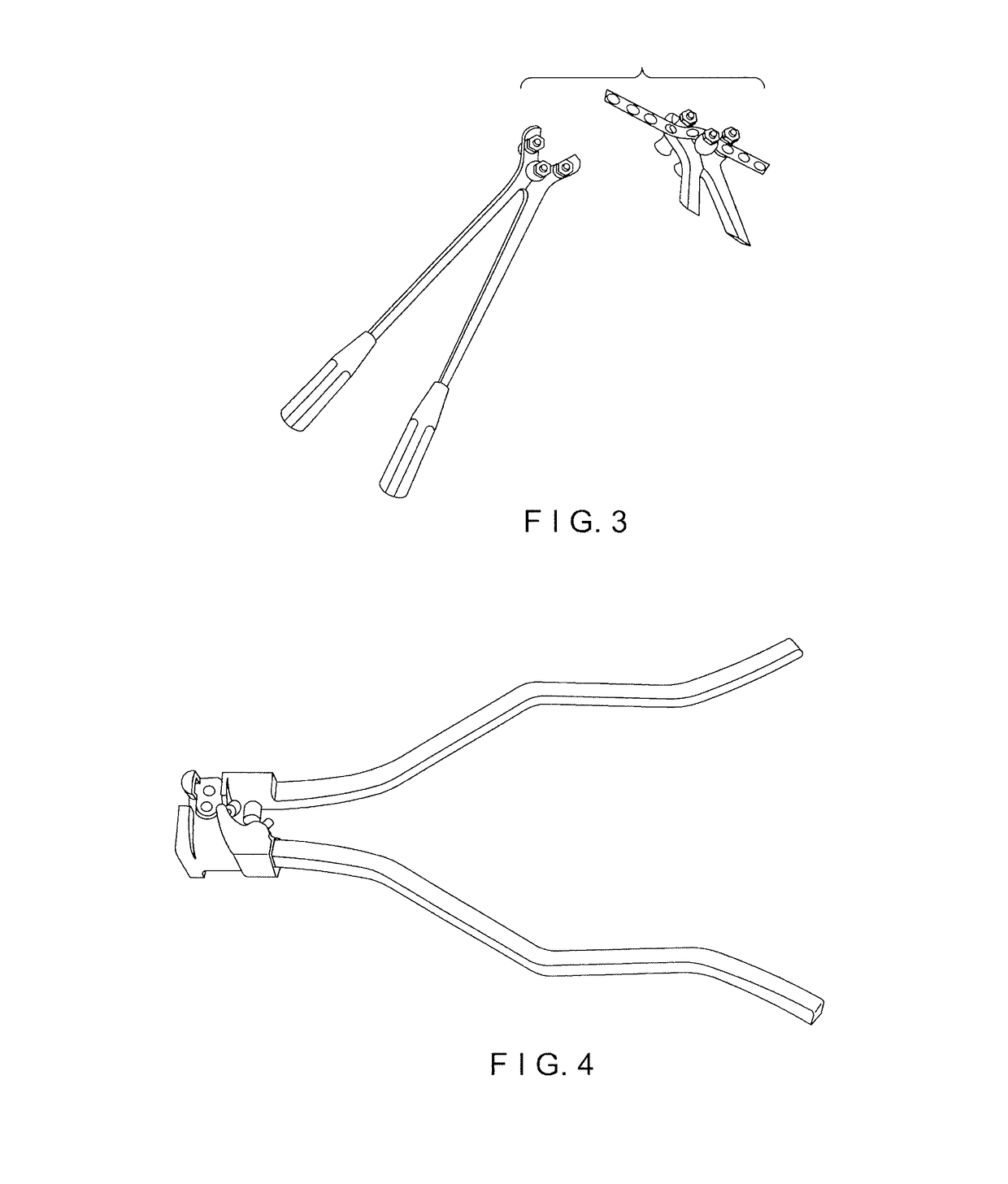 System, including a bending bar and a bending cage, for bending a plate in a plane of the plate