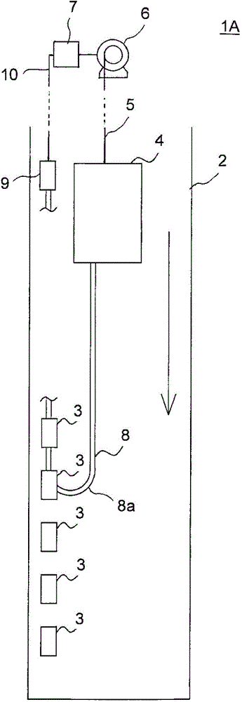 Elevator and tail cord vibration damper equipped by the elevator