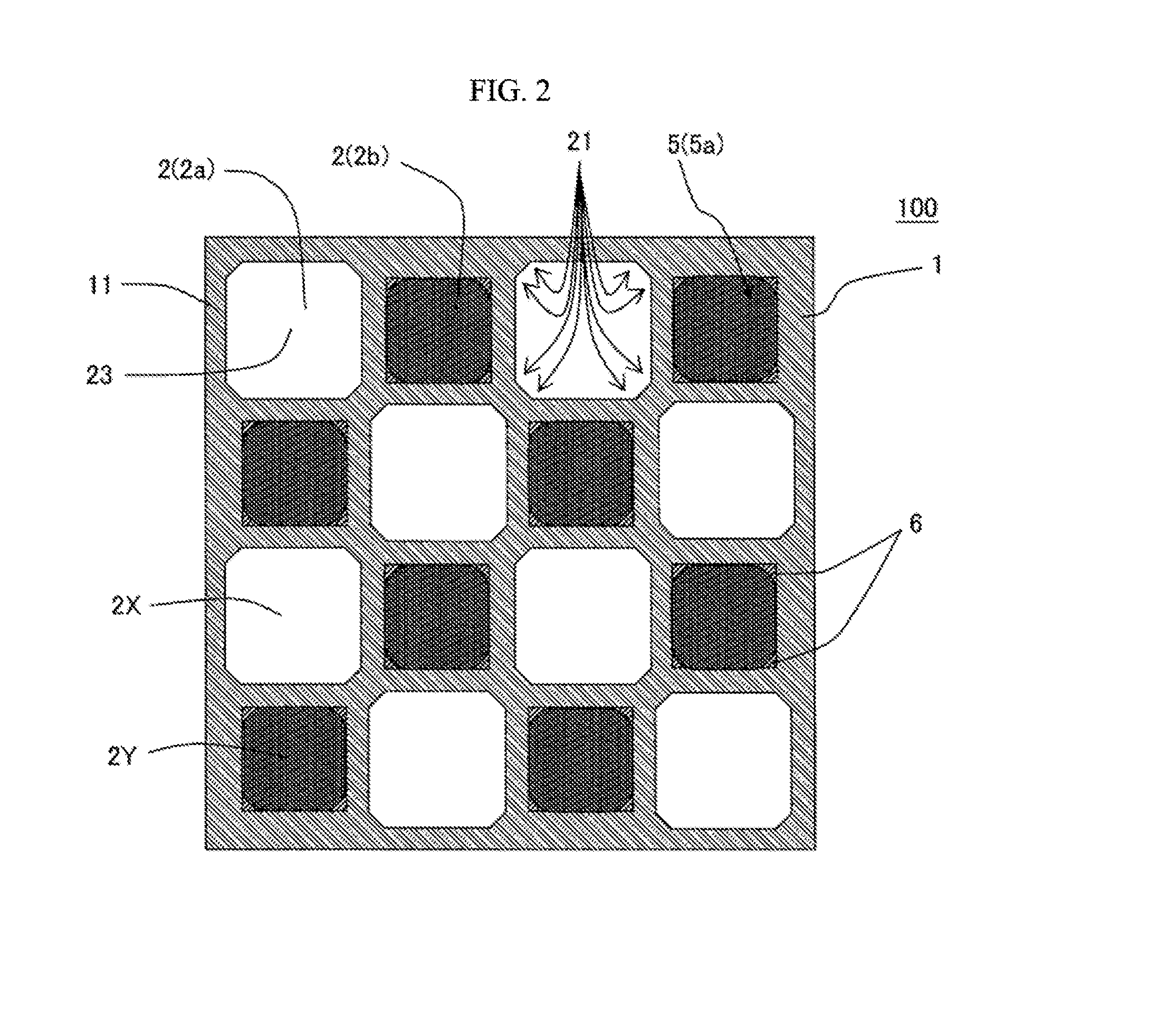 Sealed honeycomb structure and device for cleaning exhaust