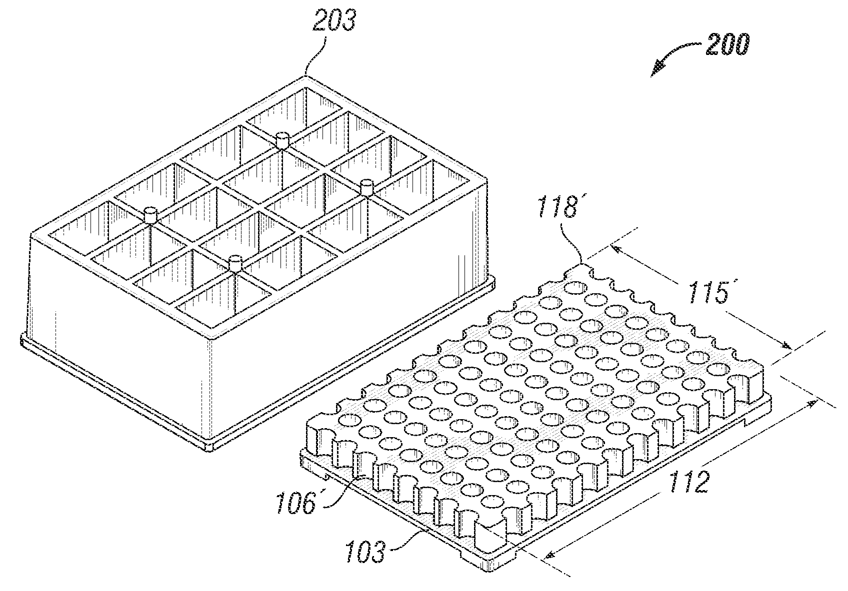 Microtitre plate with a relieved perimeter