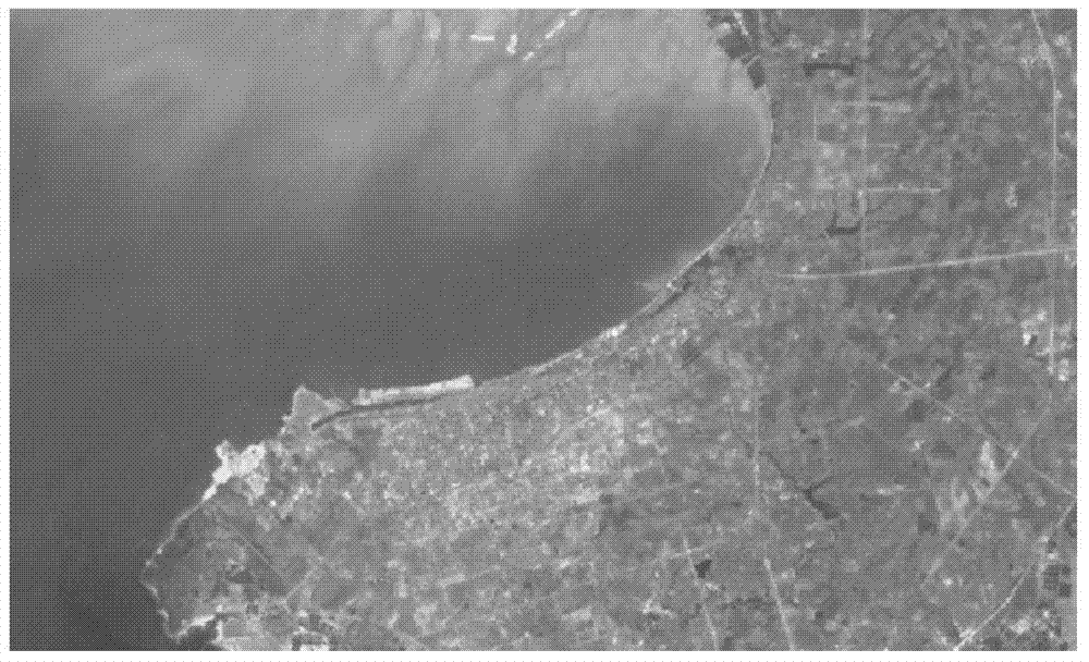 Remote-sensing image coastline extracting method based on information vector machine