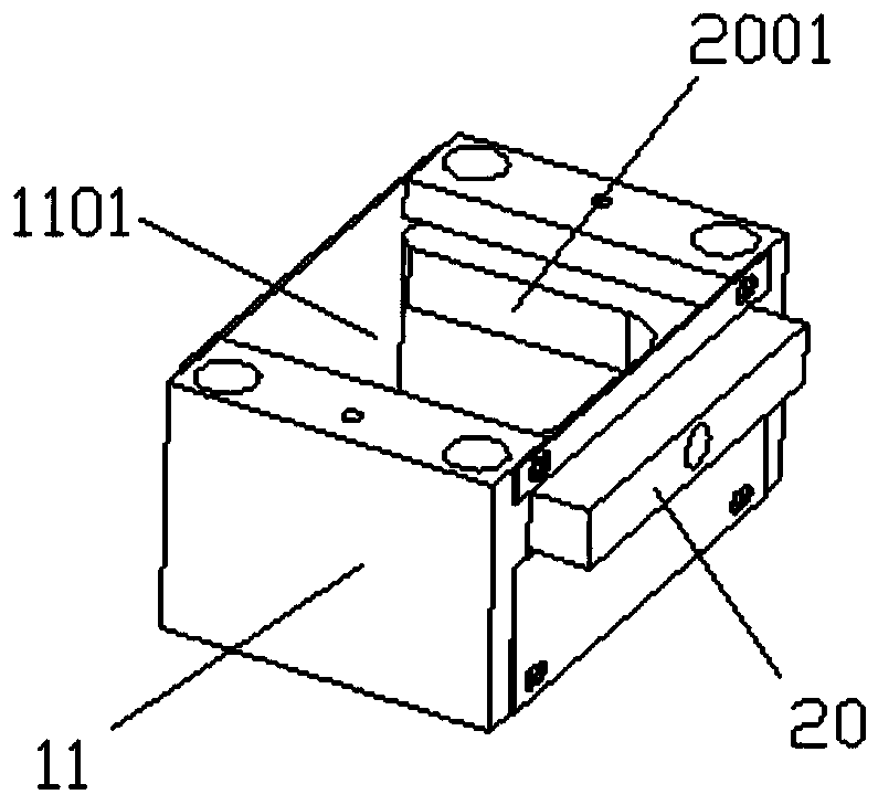 Upper grinding mechanism with dynamic grinding function