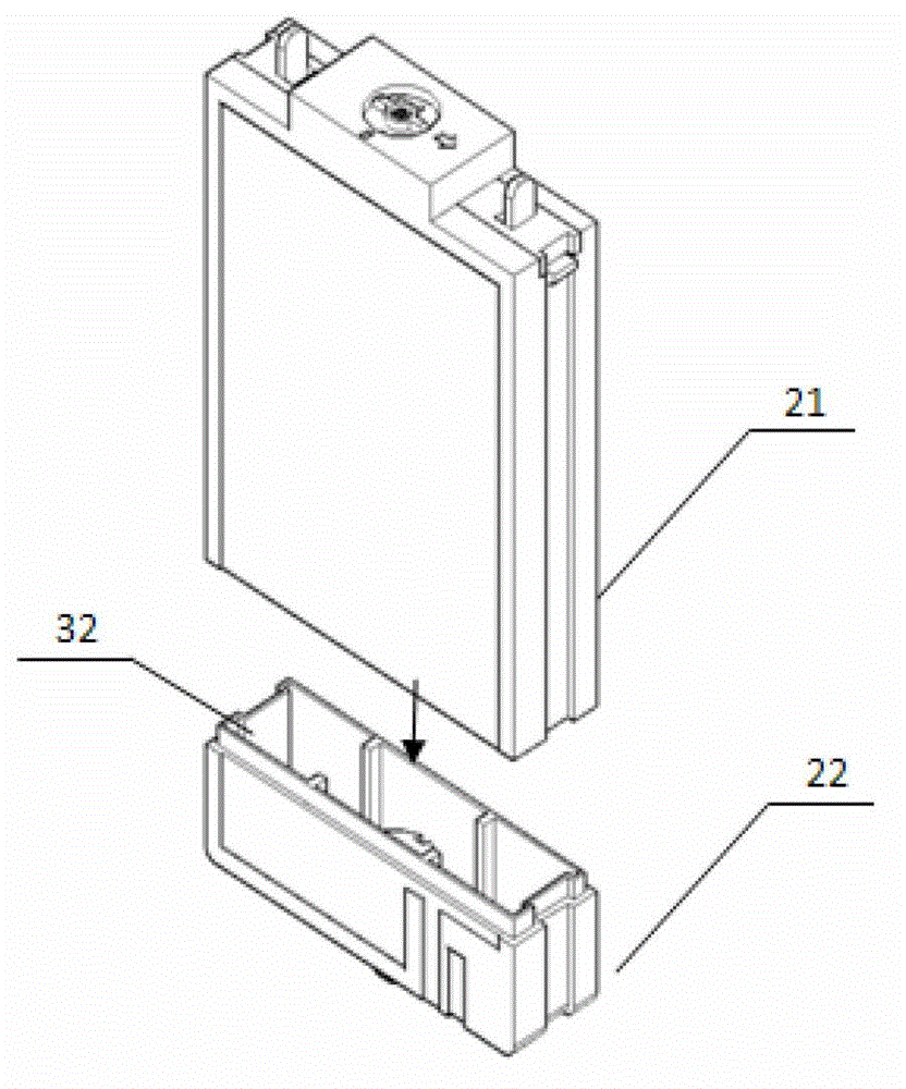 Fuel tank for direct liquid fuel battery system with self-closing interface