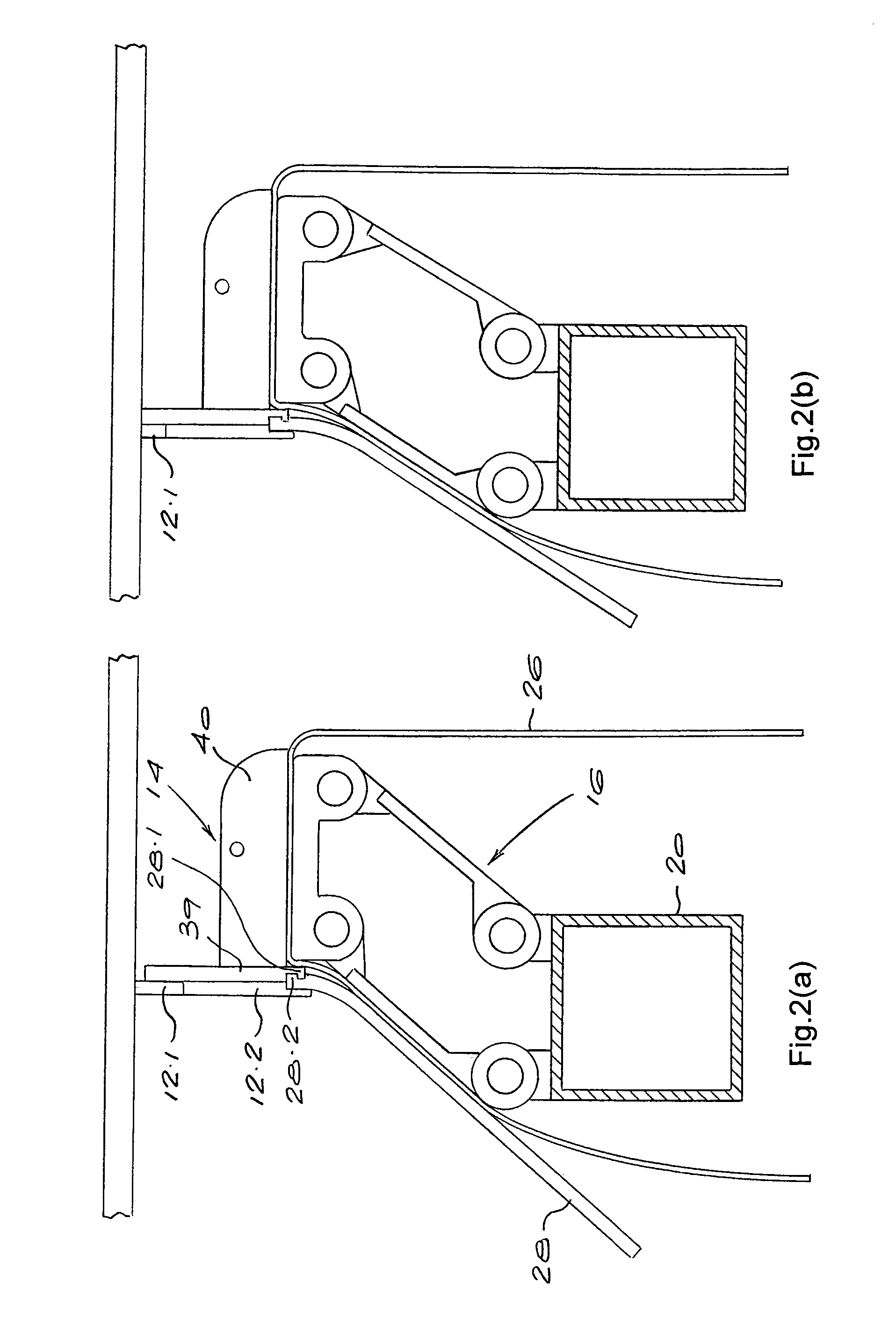 Conveyor belt scraper