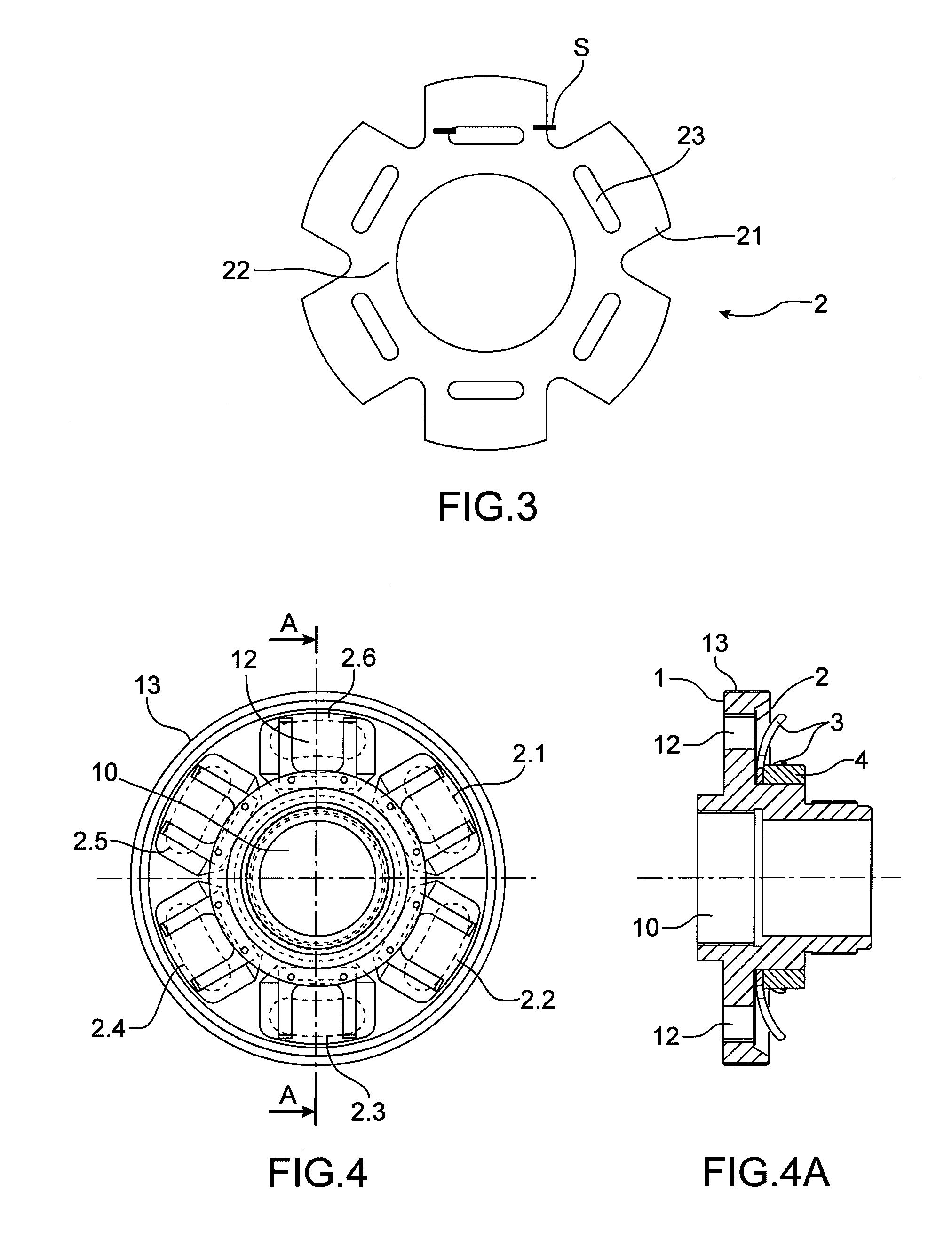 Relief valve for discharging a dielectric gas between two volumes of a high-voltage or medium-voltage interrupting chamber