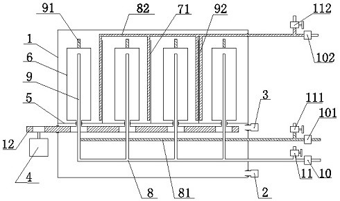 A double-row double-spray cleaning device for high temperature resistant filter bags