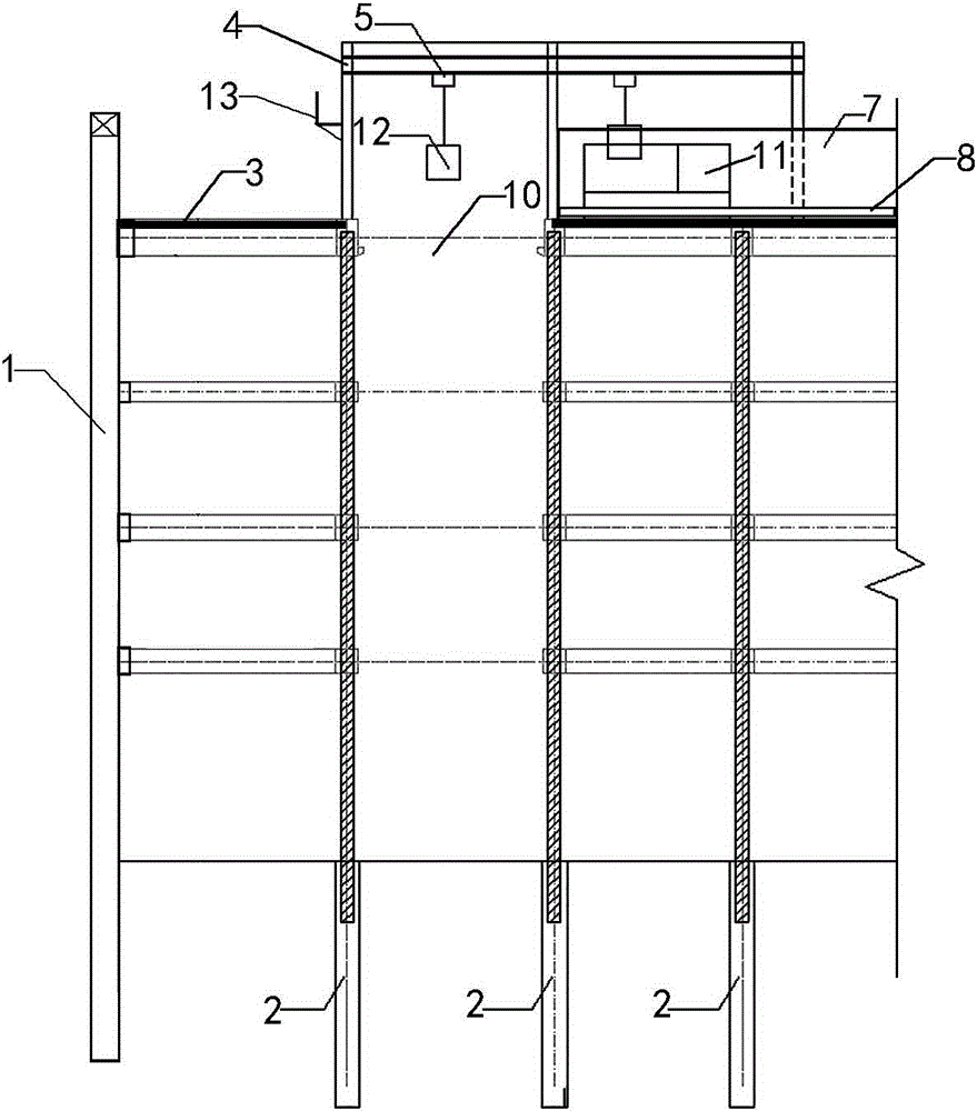 Soil lifting system and soil lifting method for building deep foundation pit construction in narrow zone