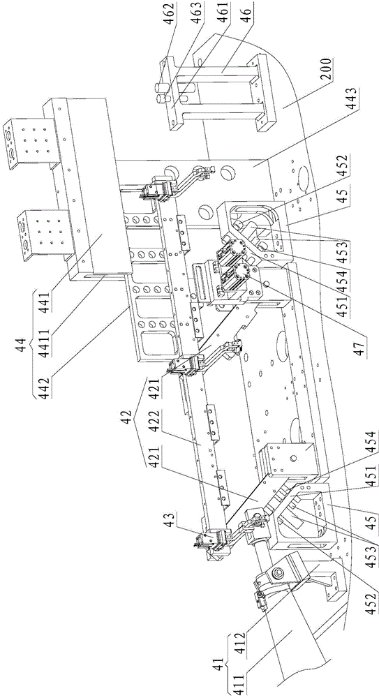 Deburring machine and inversion mechanism thereof