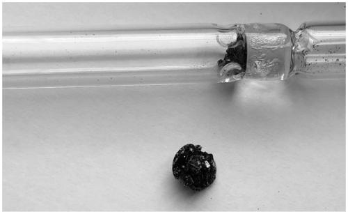 Black arsenic-phosphorus crystal and preparation method thereof