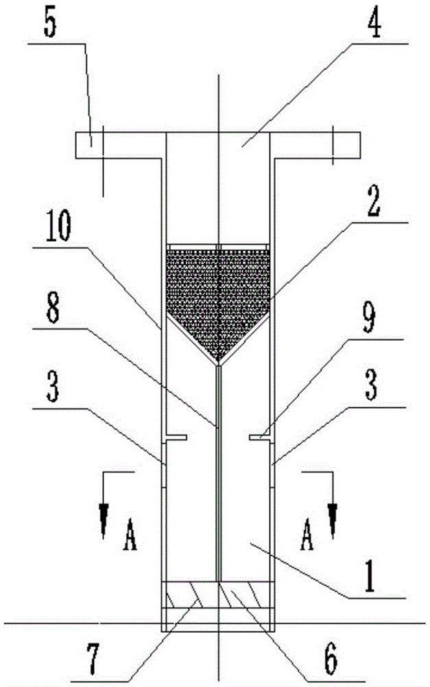 A urea hydrolysis reactor outlet demisting device