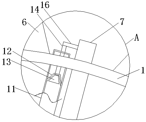 Gear with self-lubricating function