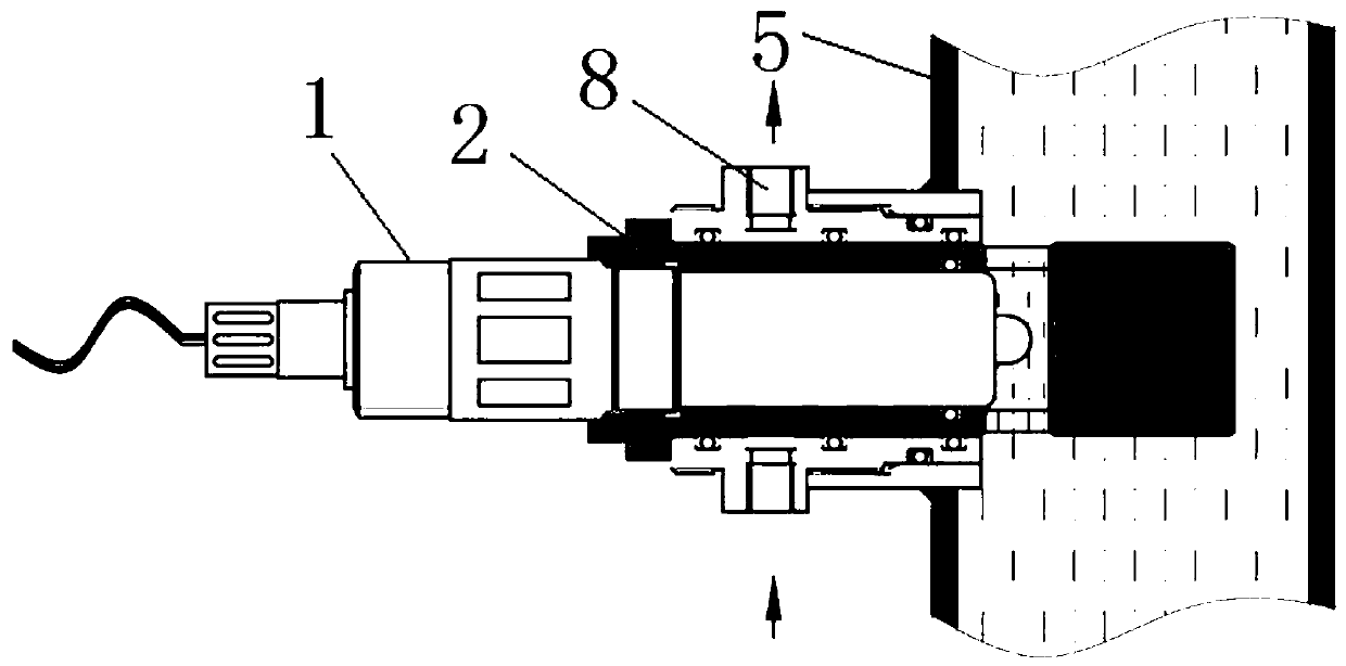 Online automatic cleaning device of pH electrode and control method