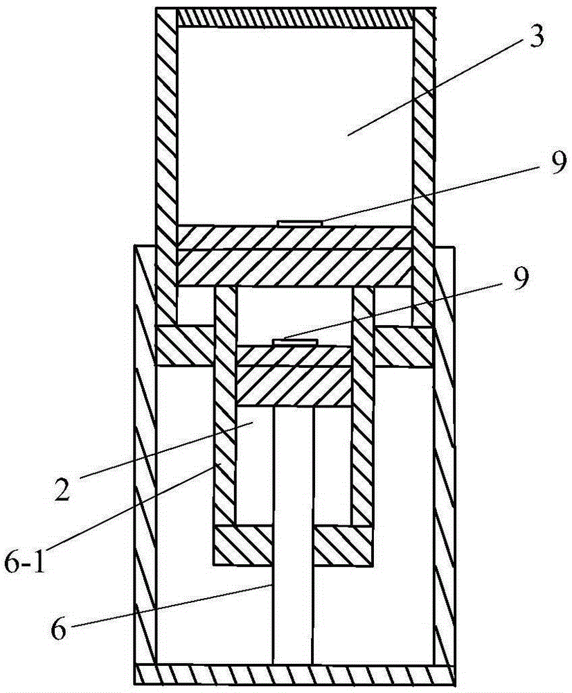 Backpack type tea-leaf picker with processor module