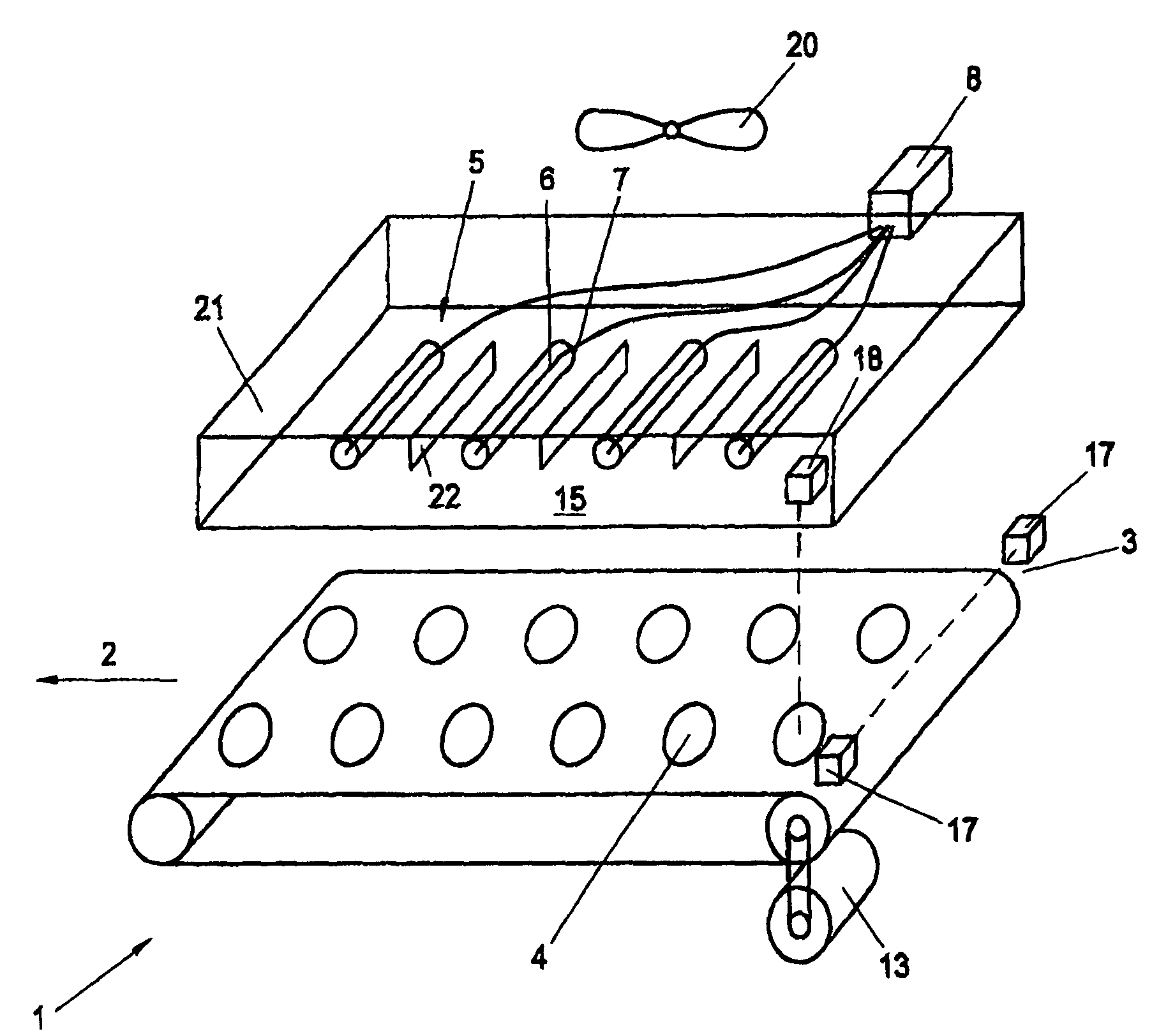 Baking apparatus and method for baking edible products