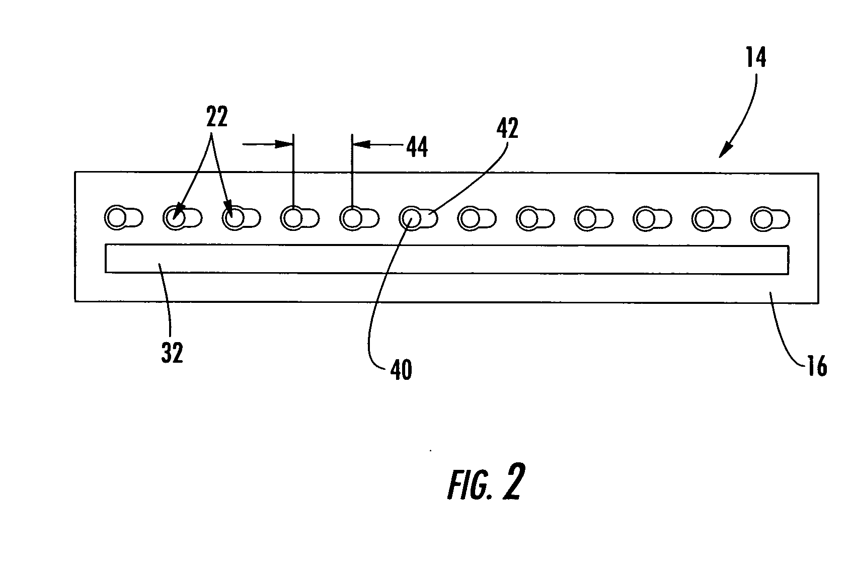 Arrayed receiver optical sub-assembly including layered ceramic substrate for alleviation of cross-talk and noise between channels