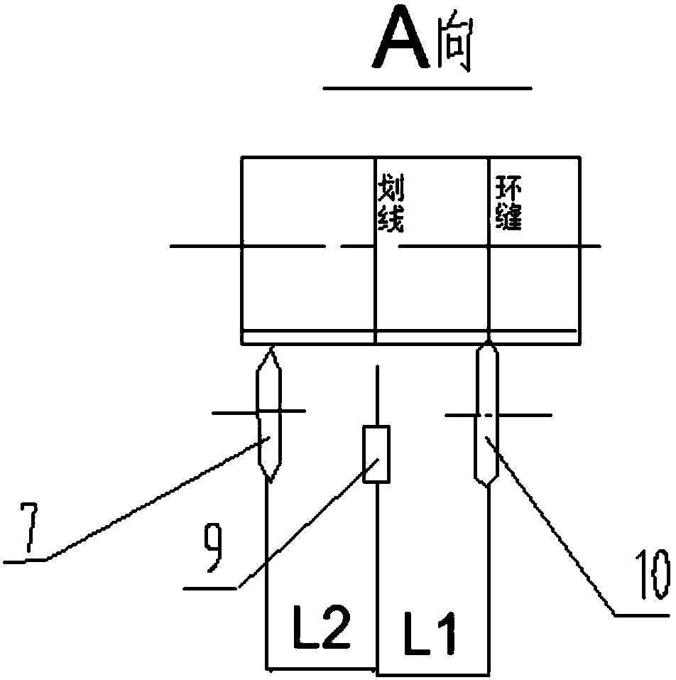 A circular seam root cleaning device, root cleaning mechanism and root cleaning method