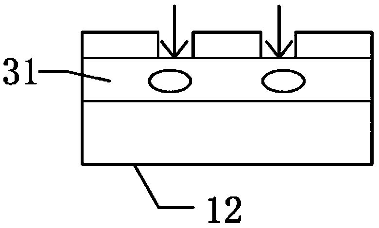 A superjunction IGBT with a shielded gate and a manufacturing method thereof