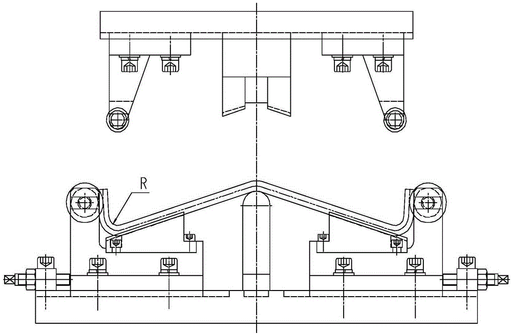 Primary molding tool of omega-shaped elastic strips in automatic production