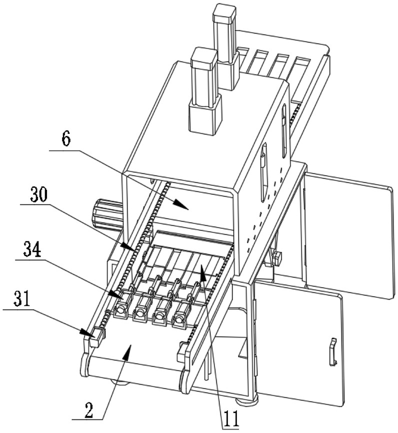 Notching forming device for bag making machine