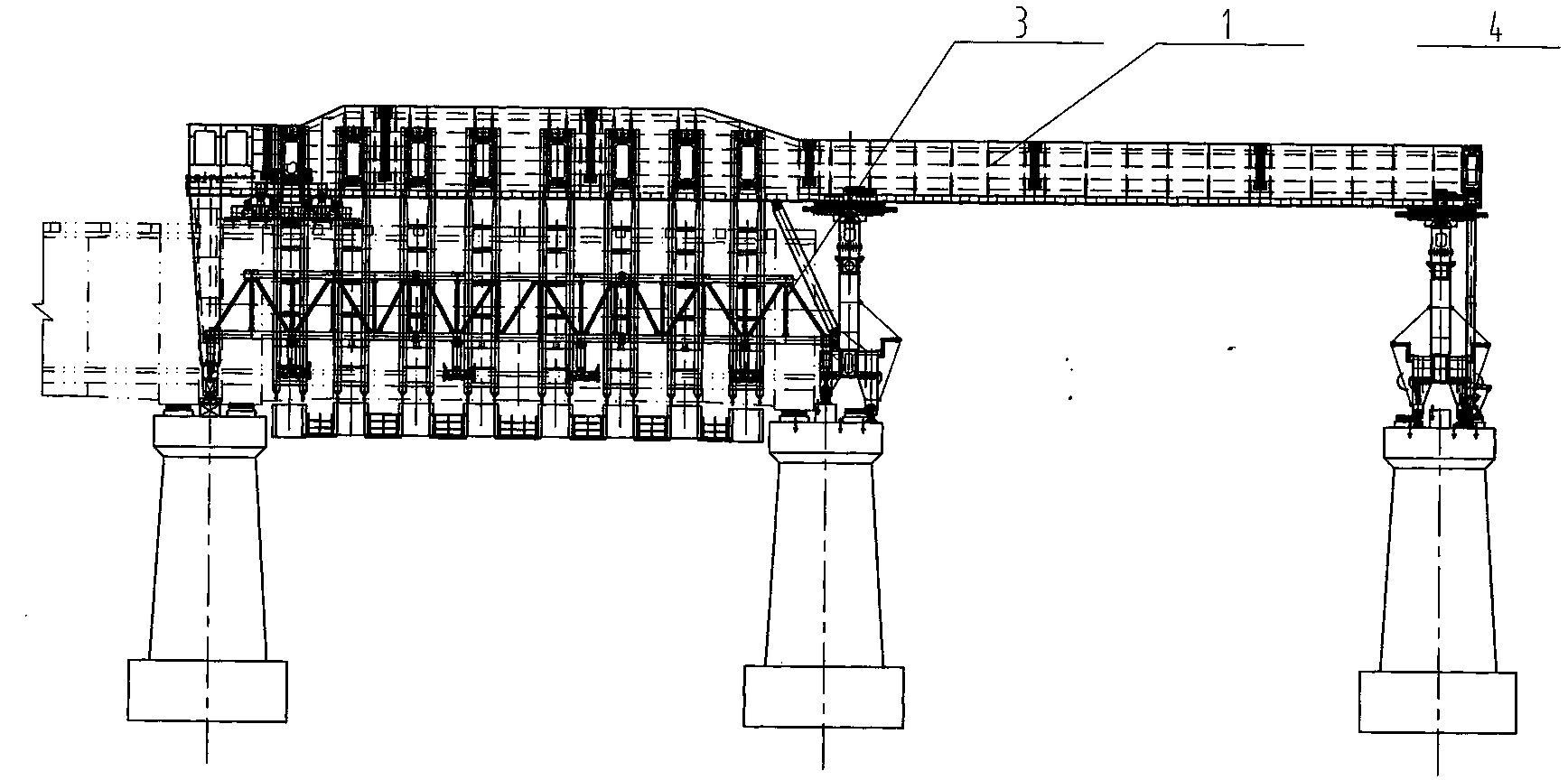 Self-propelled movable formwork for construction of double-rectangle water conservancy aqueduct
