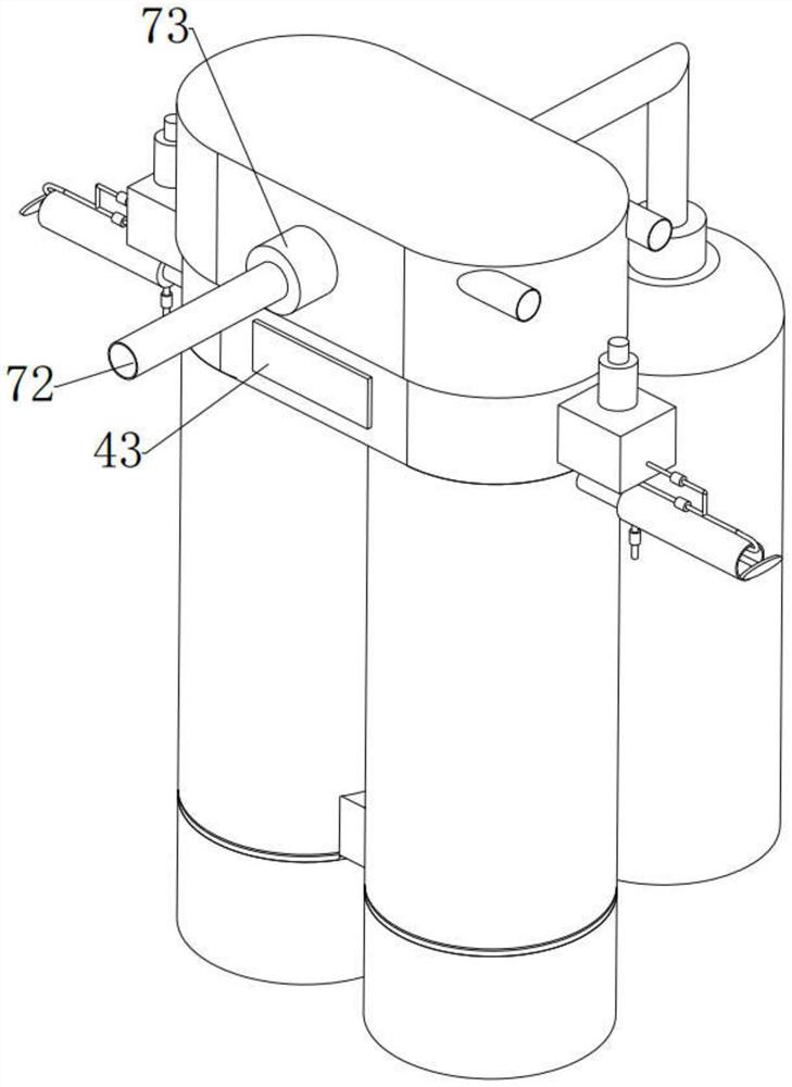 Omnibearing fermentation container for soy sauce and use method thereof